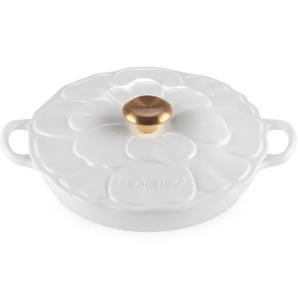 CAST IRON PETAL SHALLOW CASSEROLE 26 WHITE - LE CREUSET